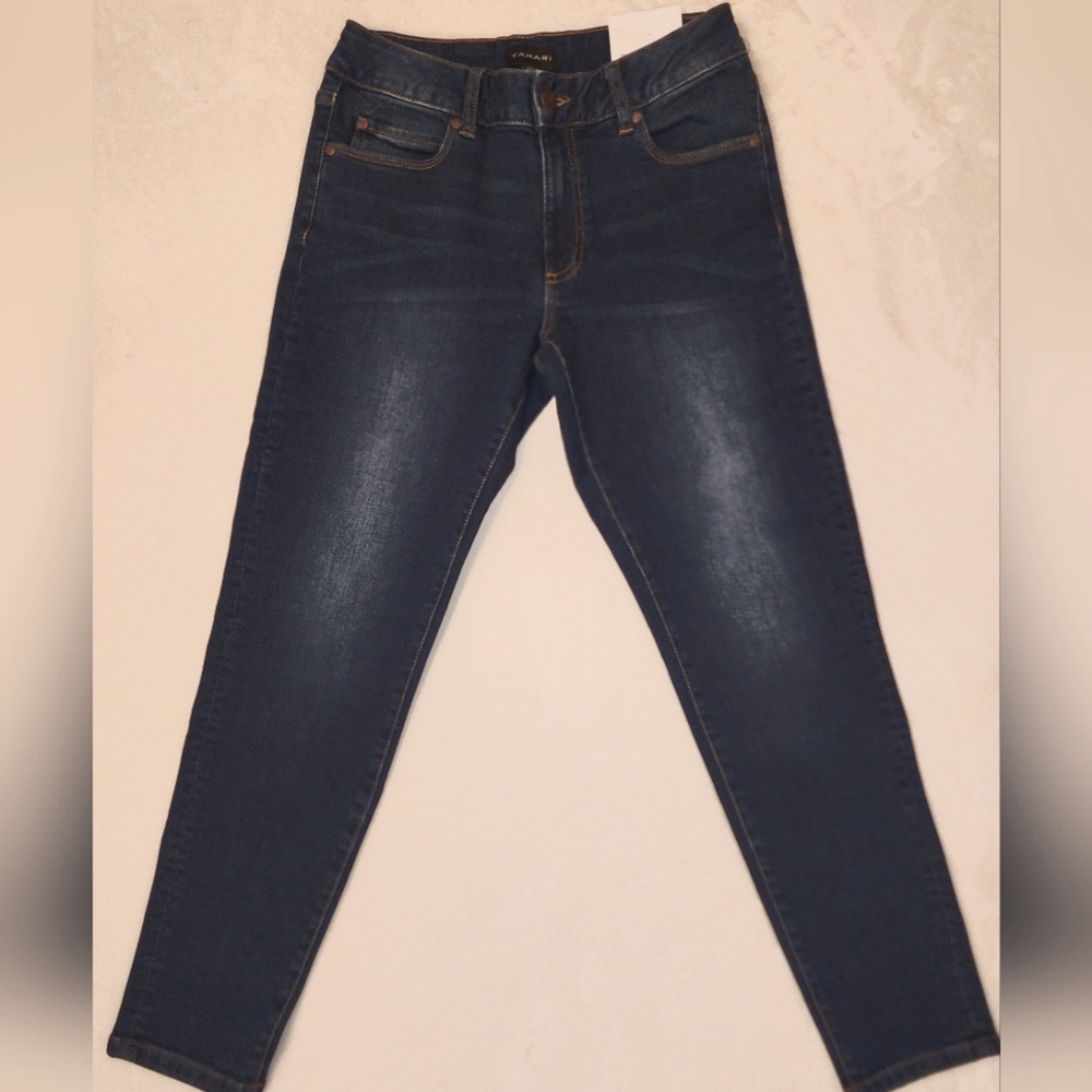 Tahari Women's Classic Skinny Jeans (8/29) NEW NWT